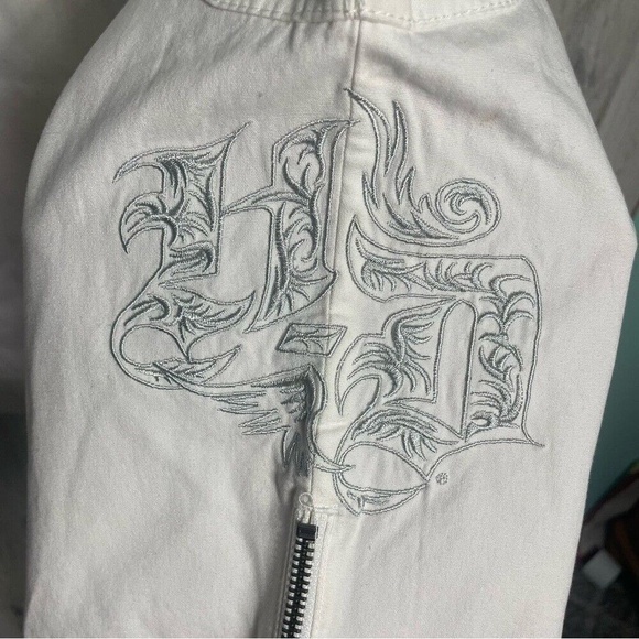 Harley Davidson Y2K Bermuda Shorts Capris Biker Studded  -White size 4 NWT - Picture 6 of 11